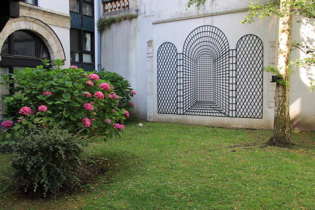 Escalille Le Voltaire Lägenhet Exteriör bild